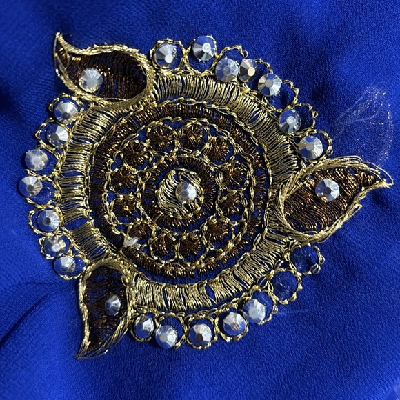 Elegant Blue and Gold Sequin Embroidered Saree (some missing beads) - Picture 4 of 4